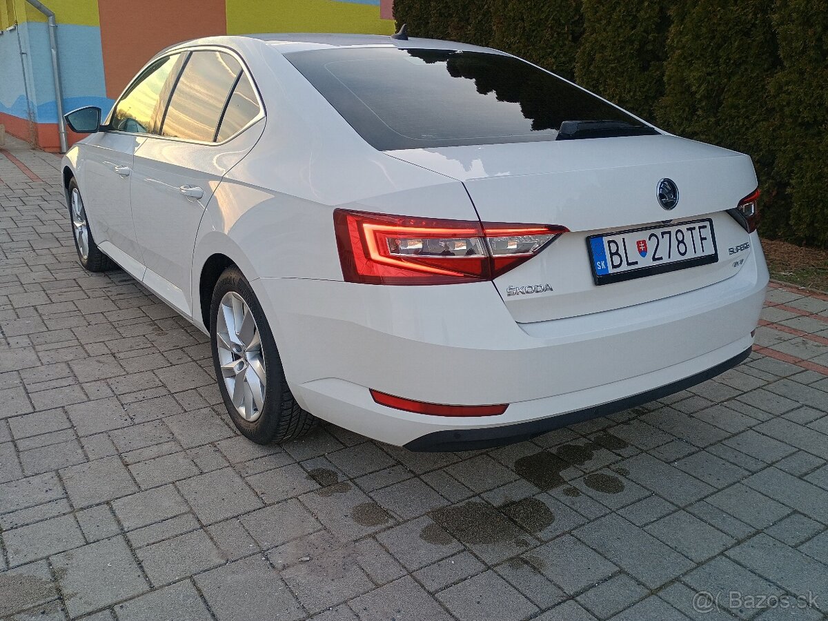 Škoda Superb - 6