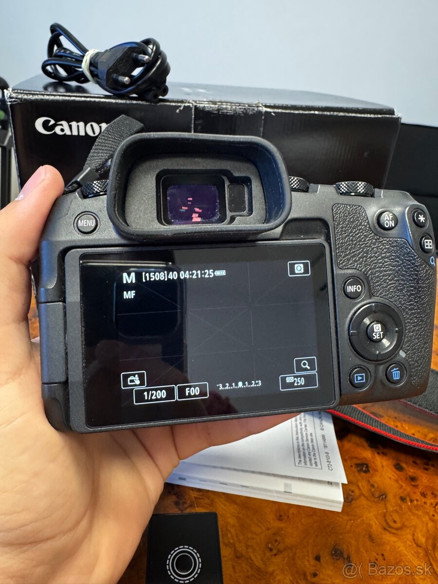 Canon EOS RP - 6