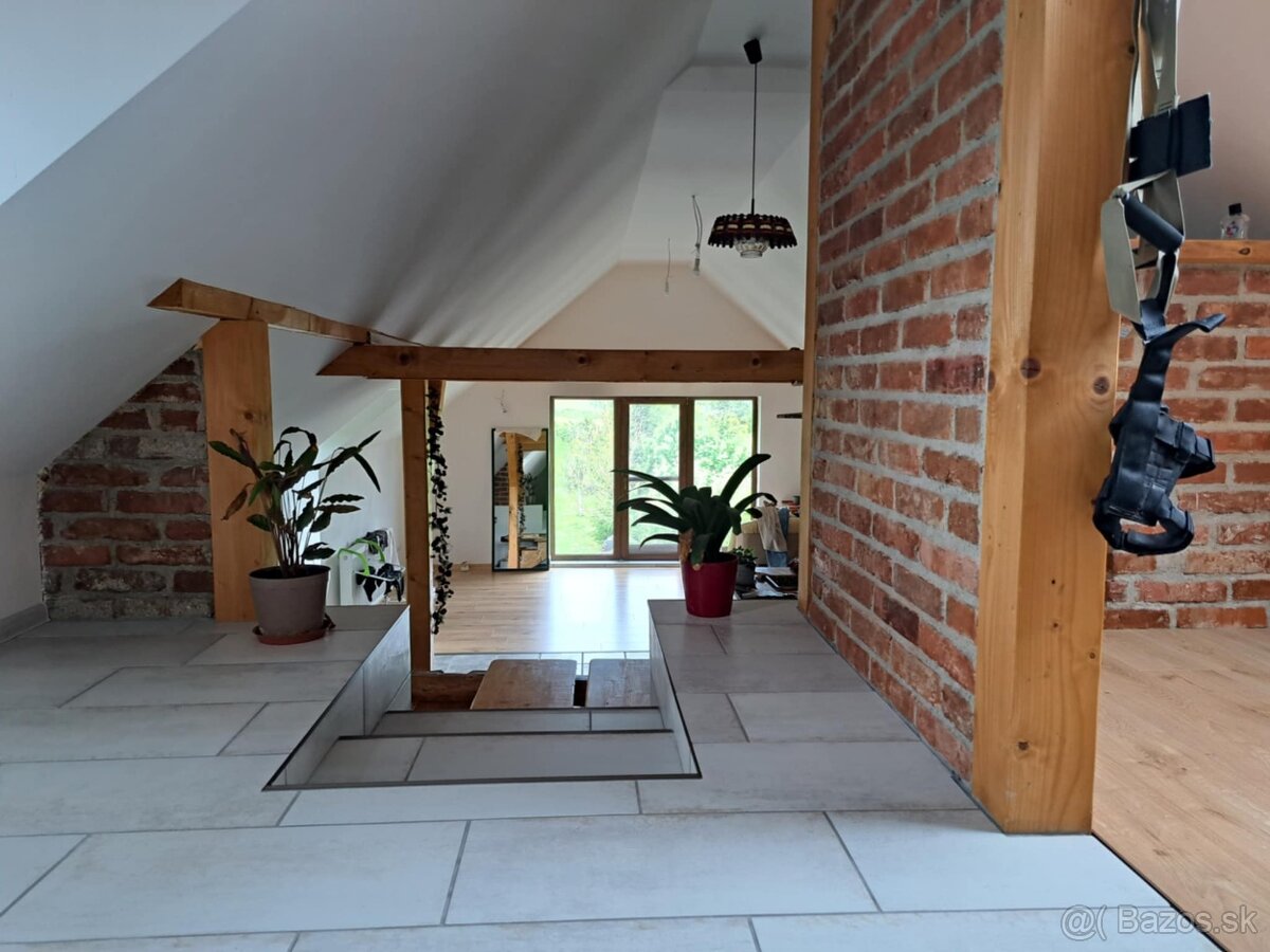 Predávame rodinný dom v Maďarsku v obci Hont - 6