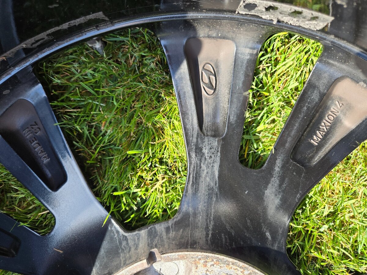 Disky Hyundai 19" - 6