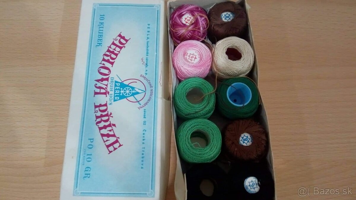 Predám košík,nástenku,perlové výšivky,plniace perá - 6