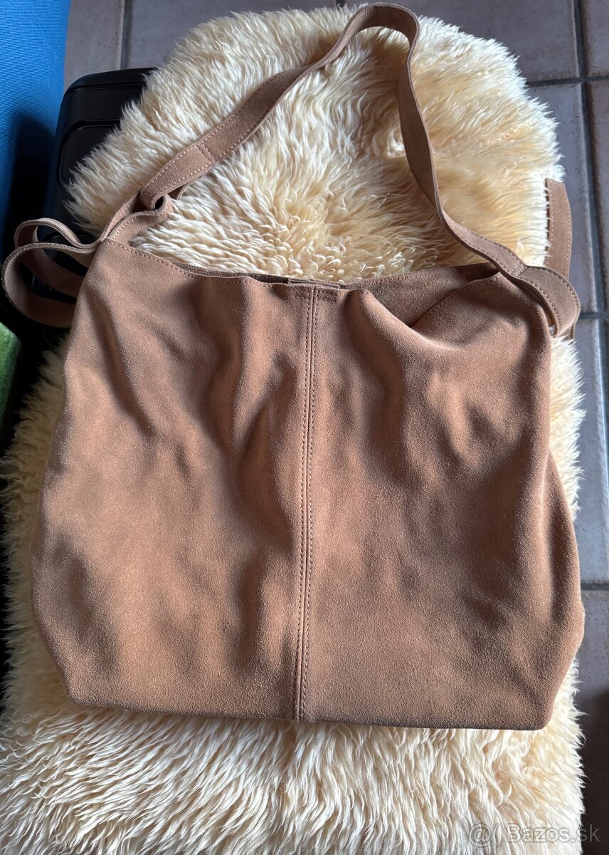 Dámska kožená kabelka - 6