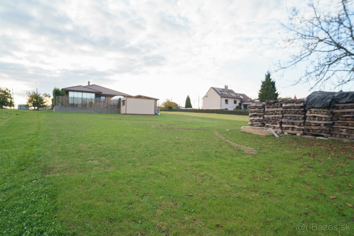 Slnečný pozemok v Naháči - 6