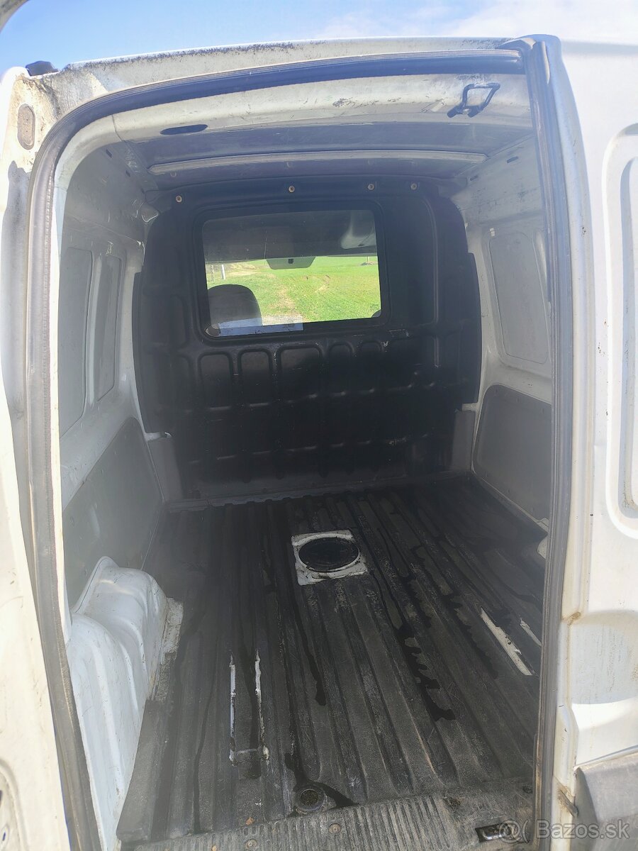 Renault kango 1.9D Skriňa - 6