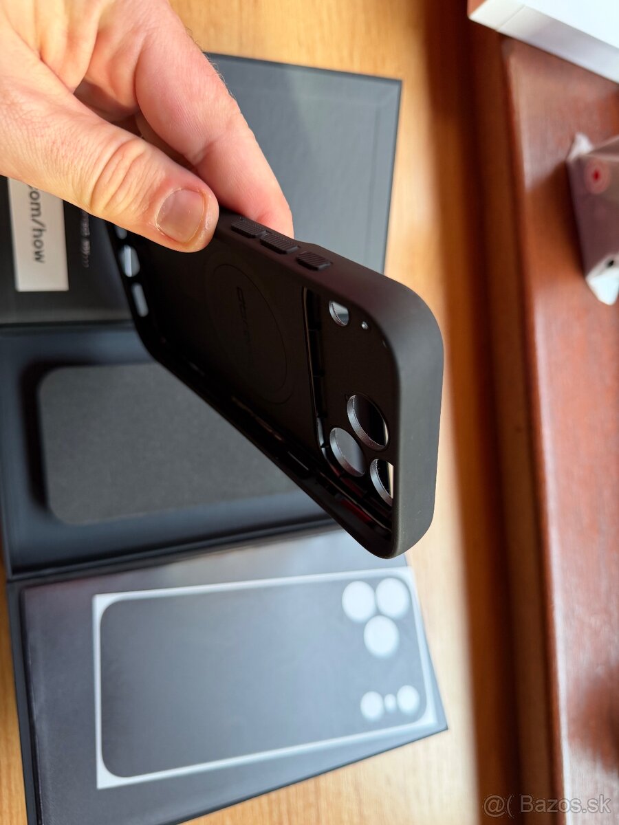 Dbrand grip case iphone 17 pro max - 6