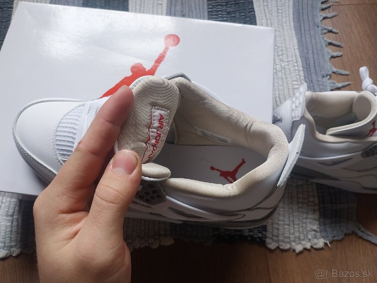 Jordan 4 Retro White Oreo - 6