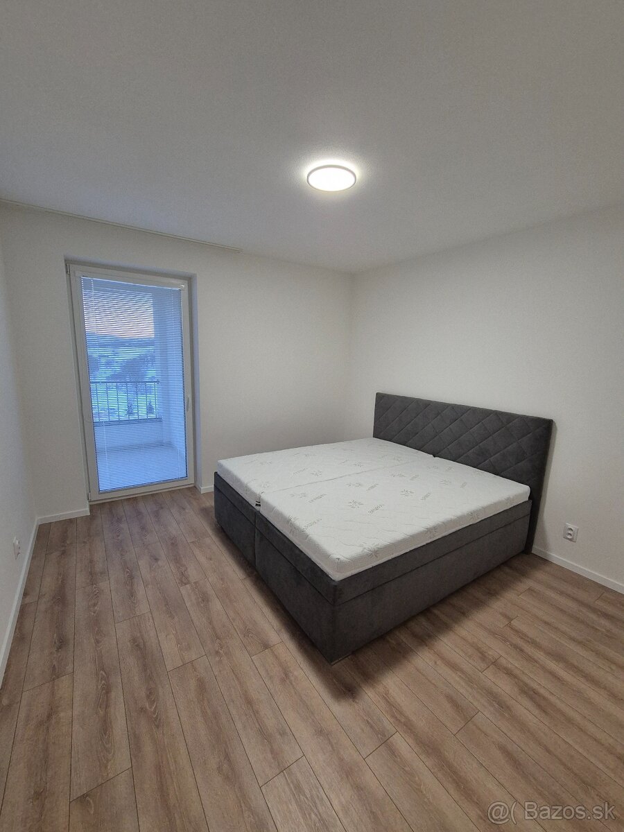 Moderné bývanie s najkrajším výhľadom na Novej Bani - 6