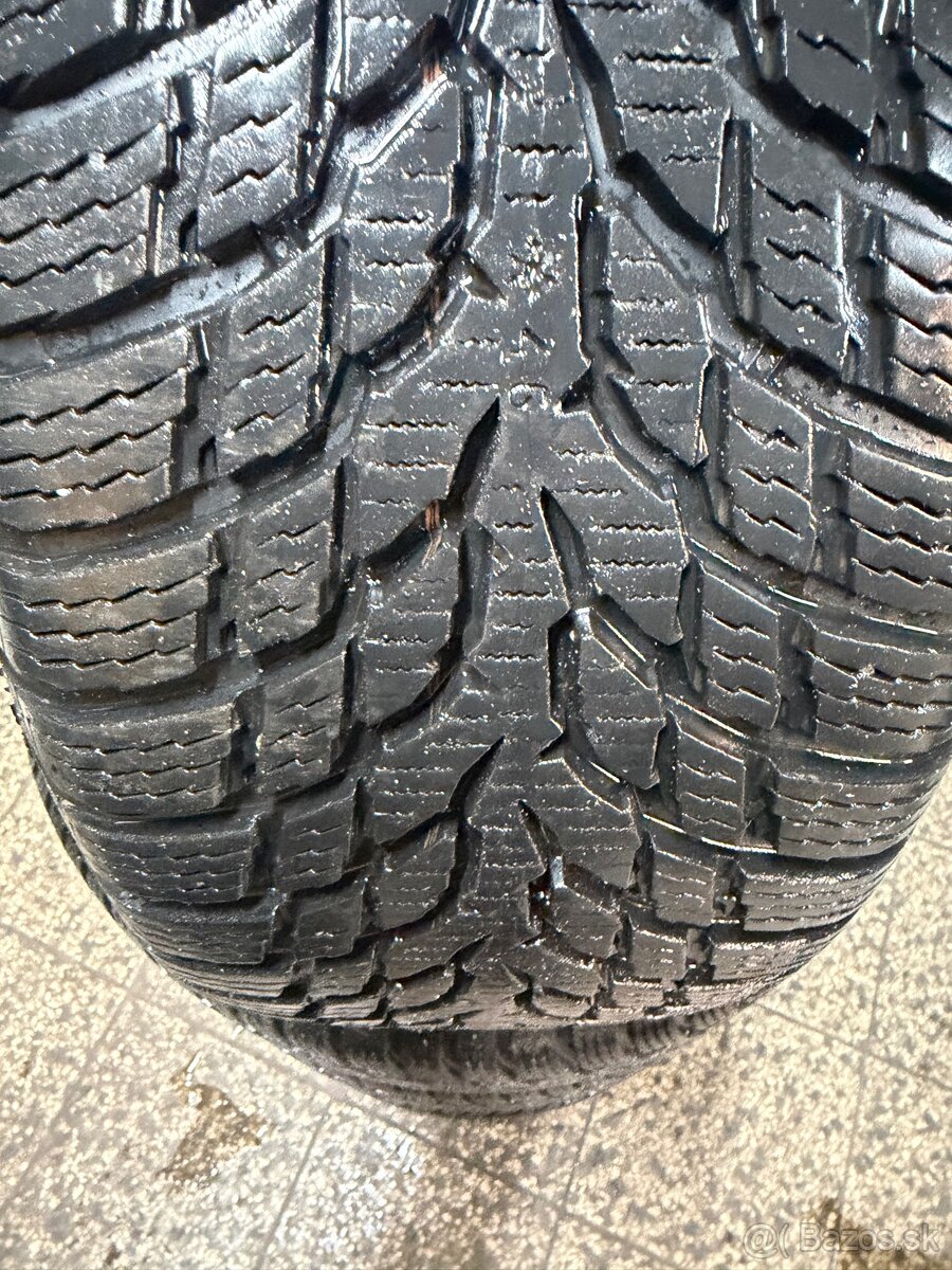 Predám zimné pneu 205/55R16 91H - 6