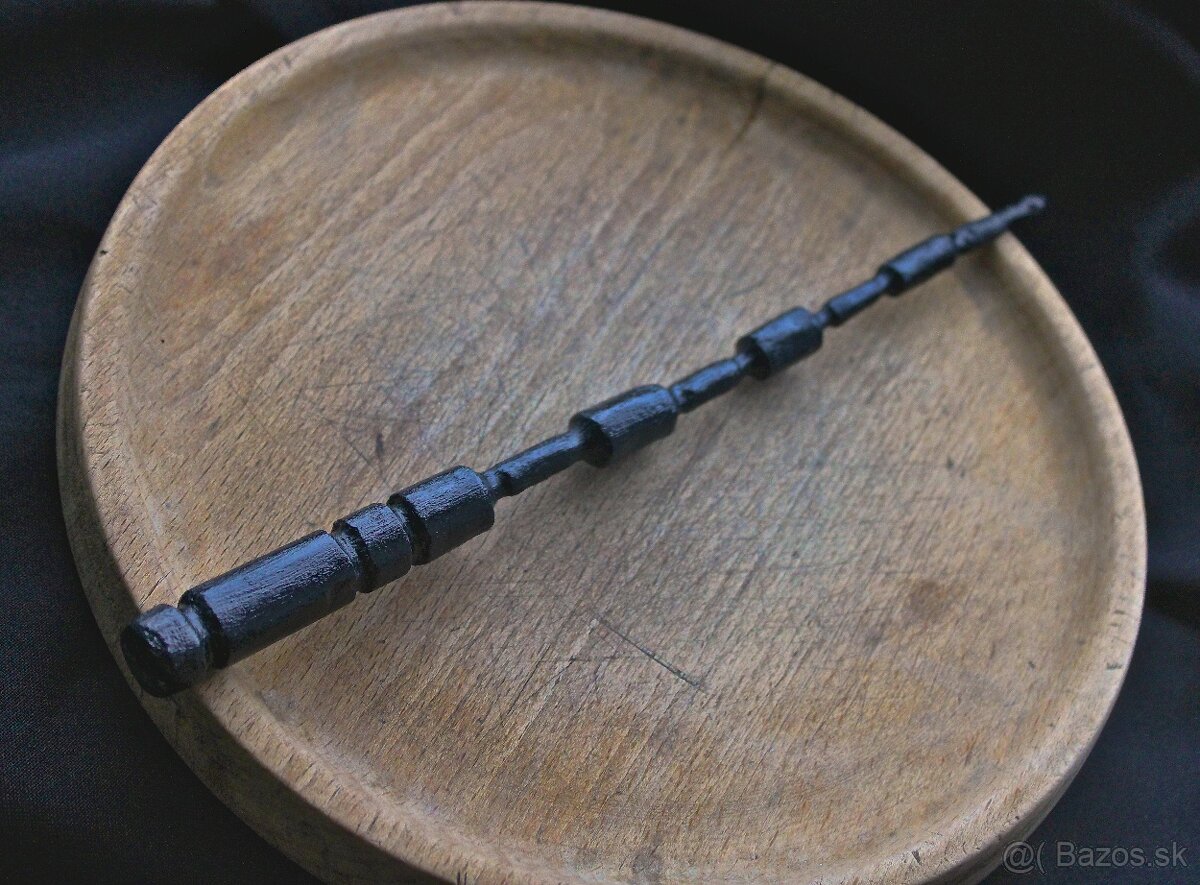 Vyrezávané prútiky. - 6