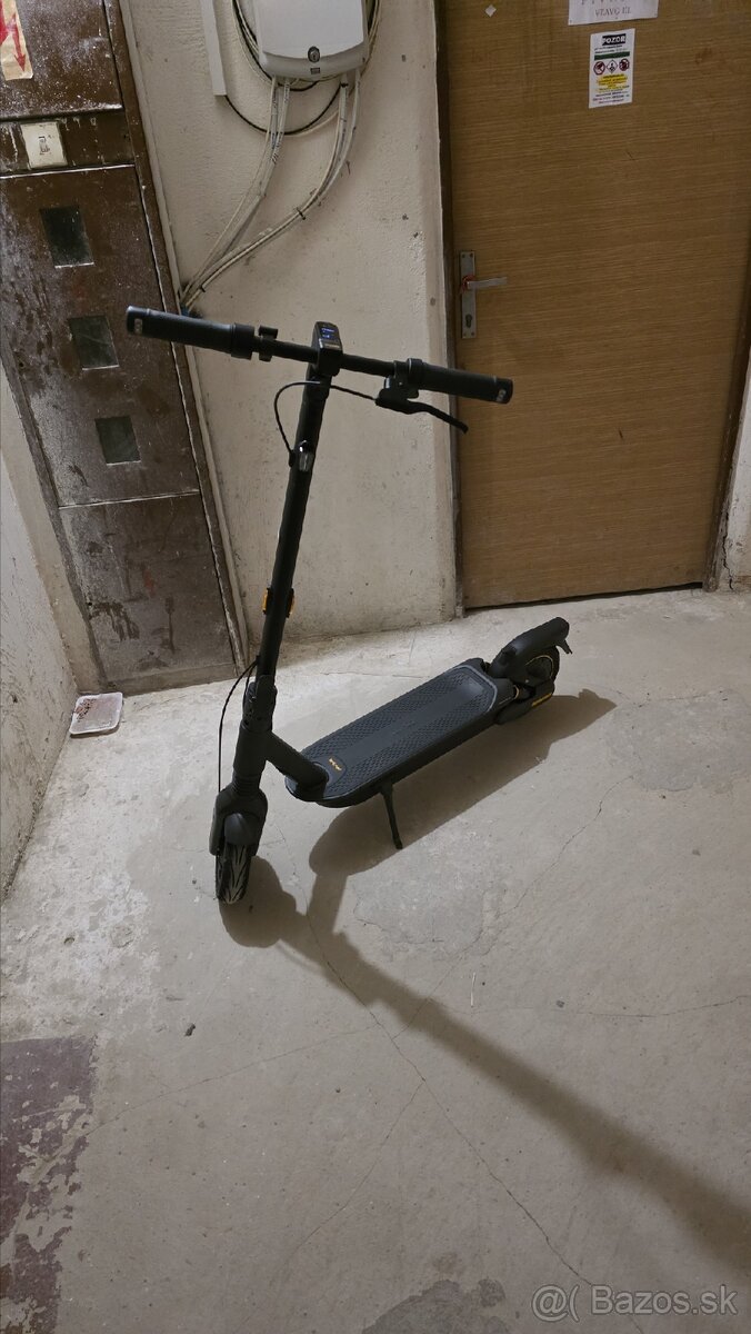 Ninebot MaxG2(druha). Najazd LEN 200km - 6