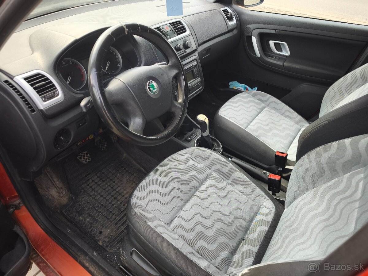 Škoda Fabia 1.2 + LPG, 44Kw, r.v.: 2009 - 6