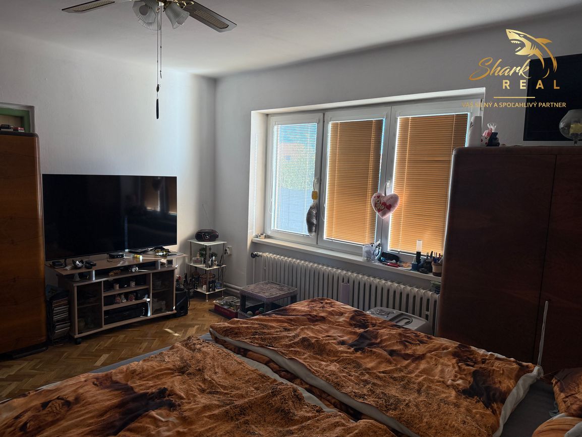 Na predaj starší 3-izbový rodinný dom Pezinok - Grinava - 6