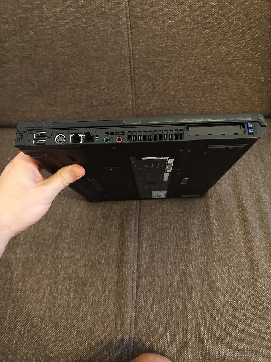 Notebook IBM Thinkpad T42 14 palcový - 6