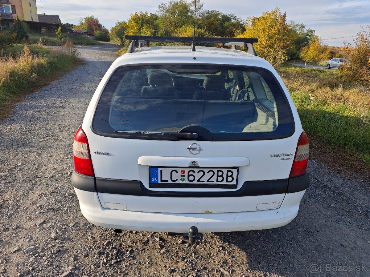 Opel Vectra B 2.0 di 16V Caravan - 6