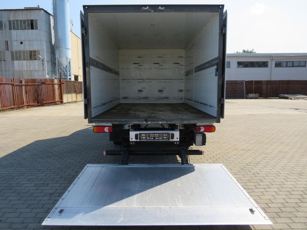 RENAULT MASTER 2.3D E6 Dvíh.čelo Lož. plocha 3,80m Tank 80L - 6