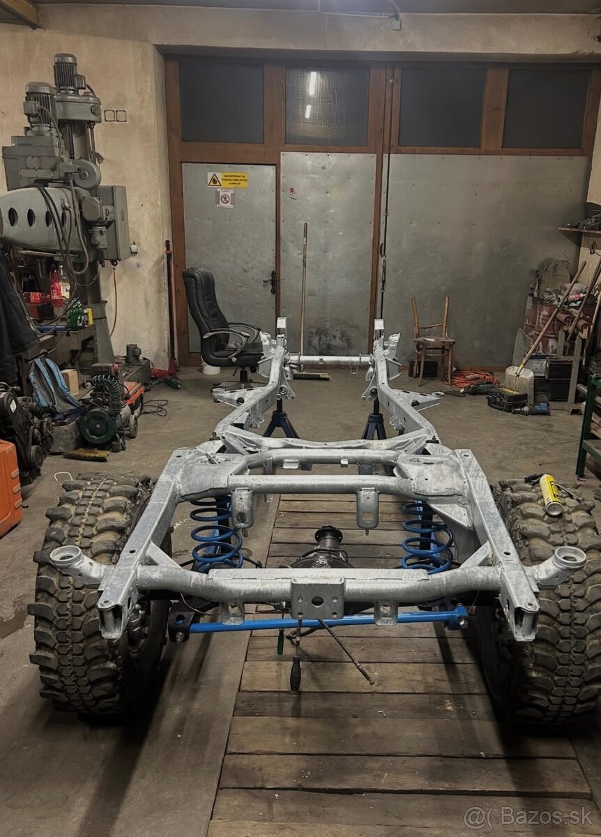 Mitsubushi Pajero 2 - 6