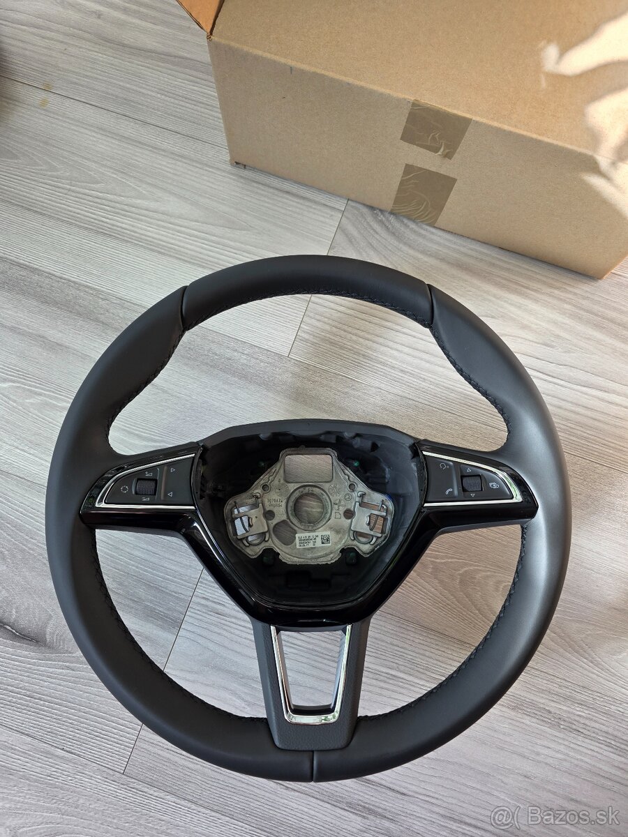 Nový MULTIFUNKČNÍ volant Škoda - 6