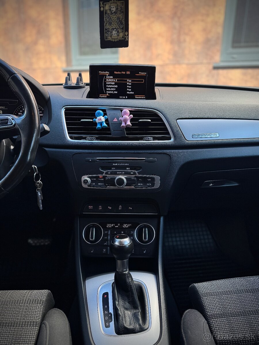 AUDI Q3 2.0TDi Quattro - 6