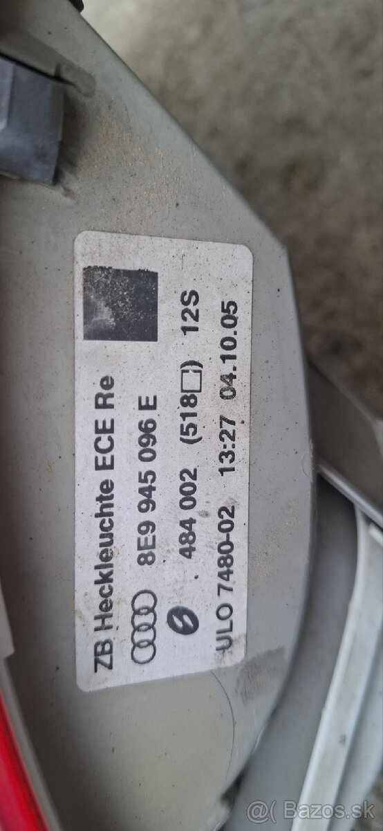 Zadné svetlá Audi A4 B7 Avant - 6