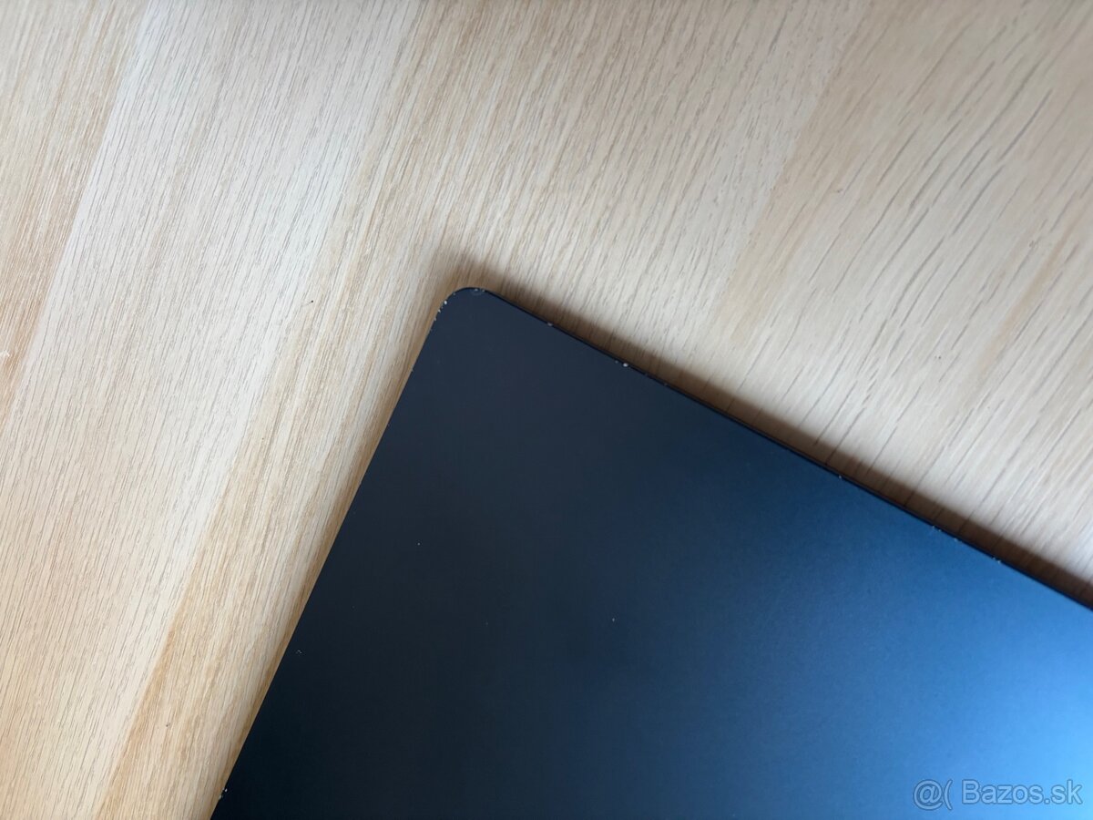 MacBook Air M2 8GB/256GB - 6