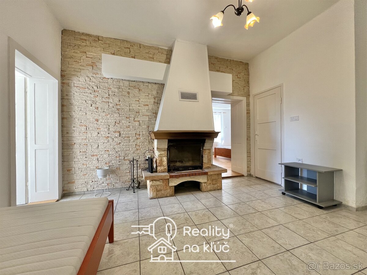 Na predaj zrekonštruovaný 4-izbový rodinný dom v Nesvadoch - 6