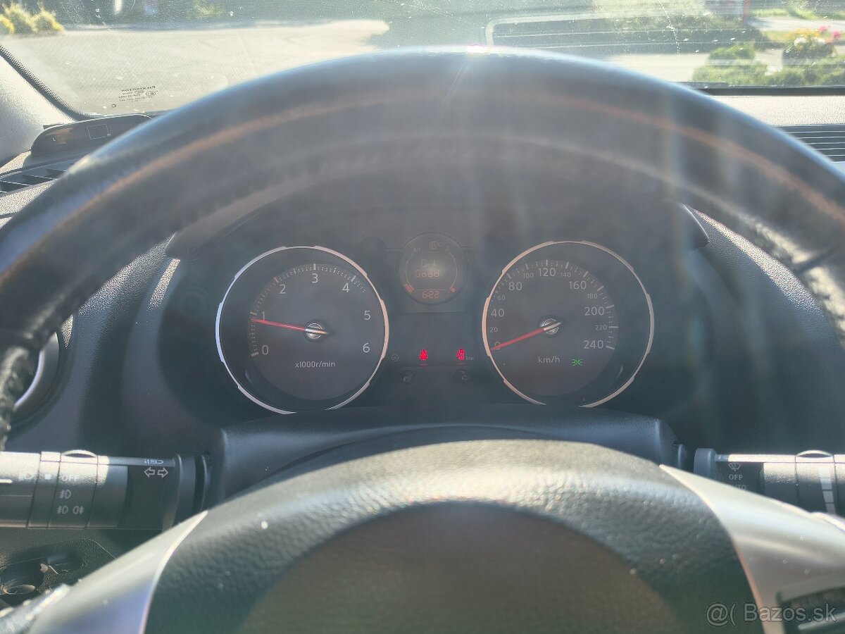 Nissan Qashqai +2 - 6