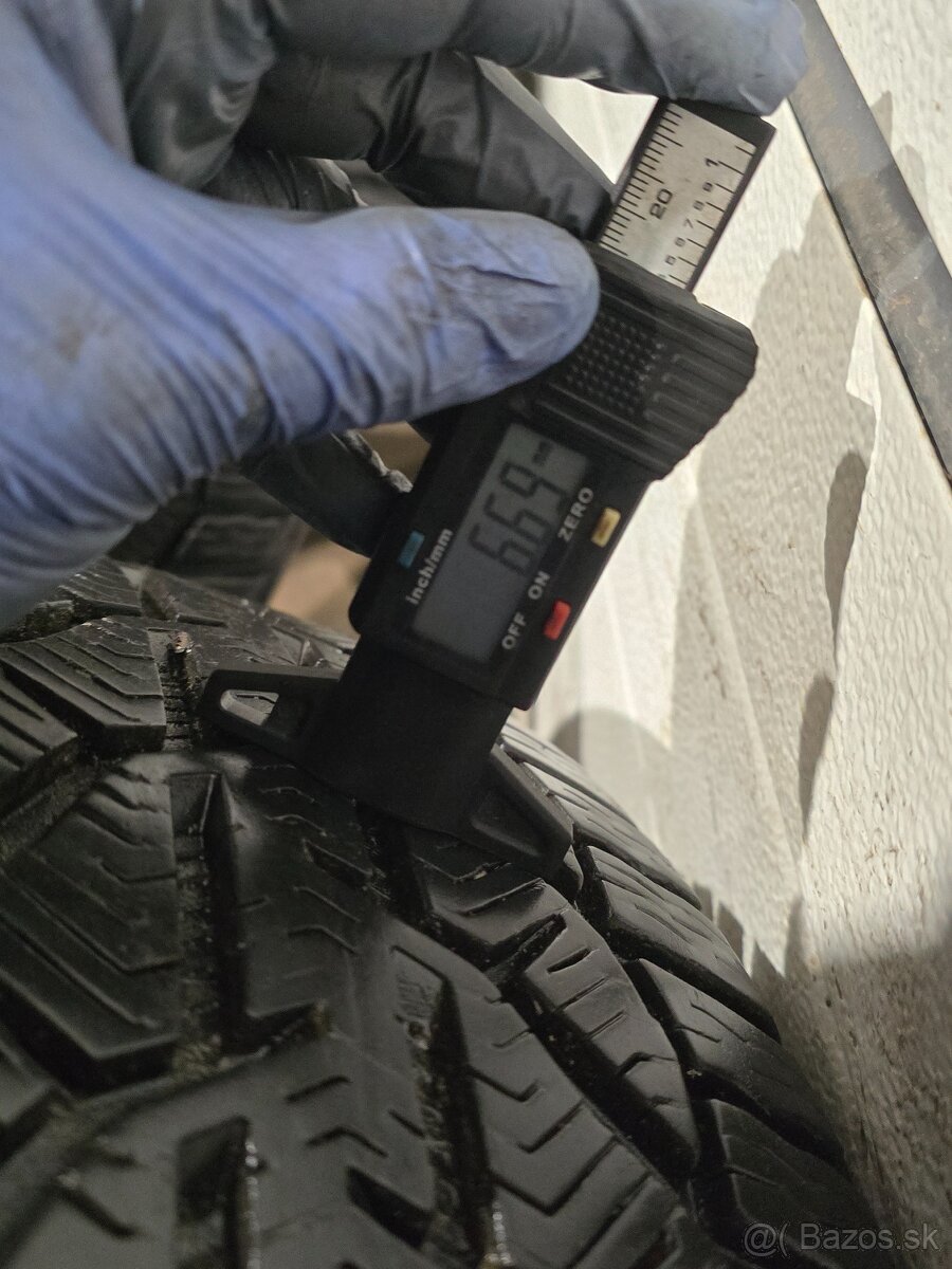 Zimná Sada Dacia Duster/NISSAN X-Trail/Qashqai 215/60 R17 - 6