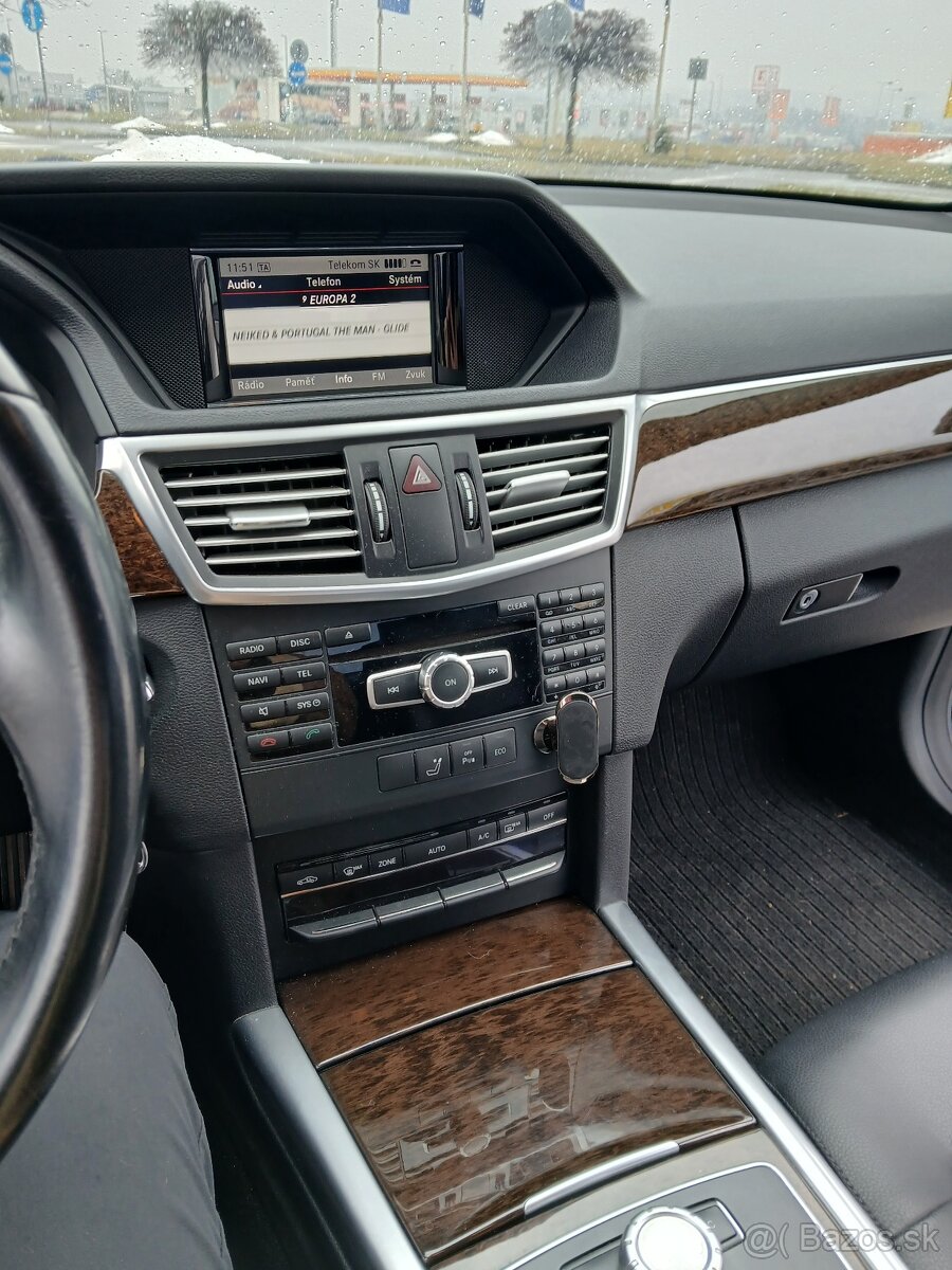 Predám Mercedes Benz E200CDI - 6