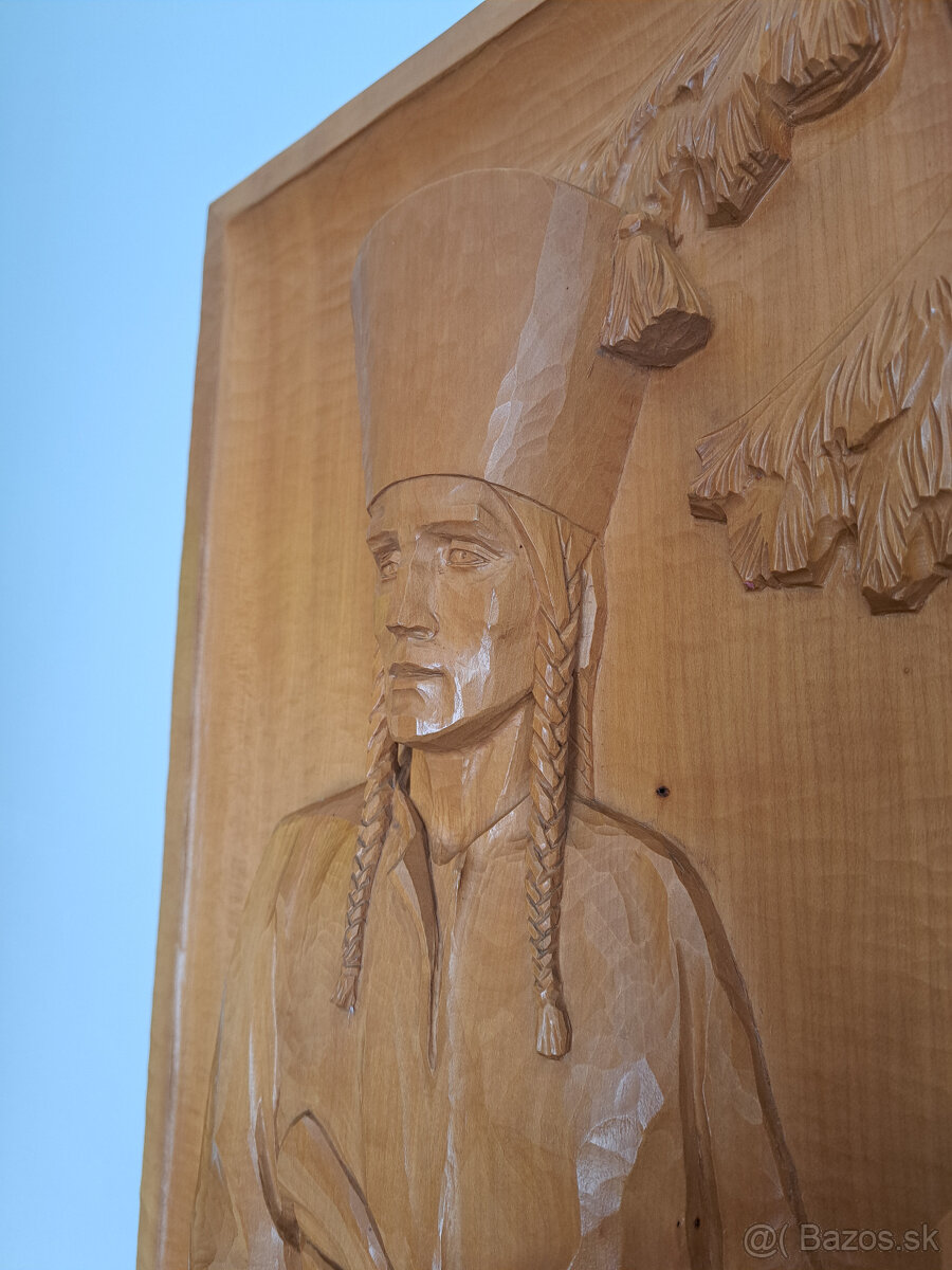 Figurálny drevený reliéf - 6