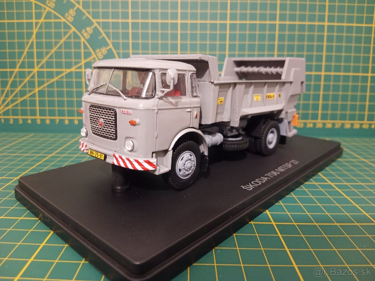 ŠKODA 706 MTSP27 RMA-8 šedá - 6