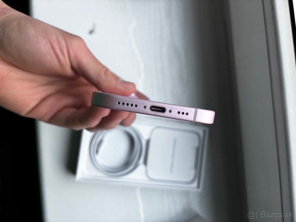 iPhone 15 Eladó/Na predaj 🇭🇺🇸🇰 - 6