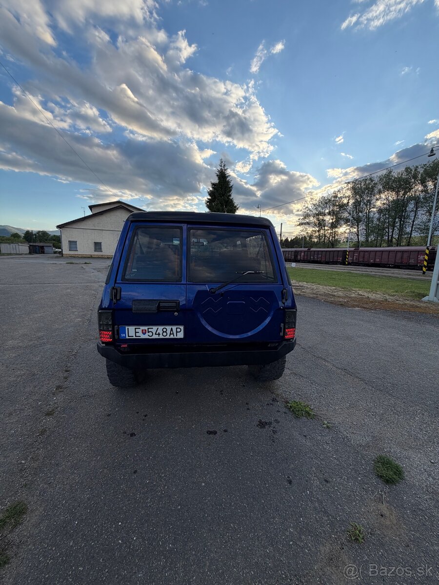 Nissan Patrol Y60 - 6