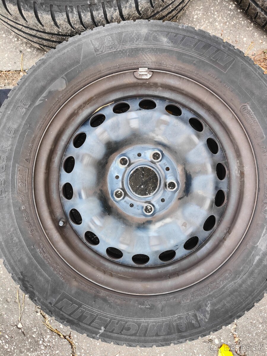 Sada plechovych diskov original VW + VW Puklice - 6