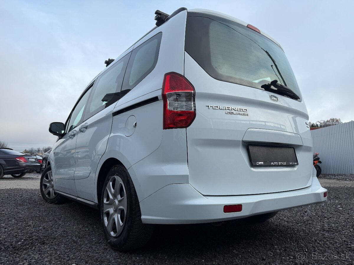 Ford Tourneo Courier 1.0 EcoBoost - 6