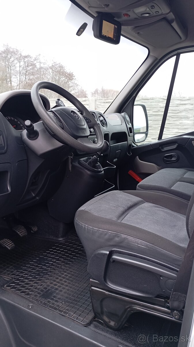 Predám 0pel Movano 2.3 DCI 74kw 2013 - 6