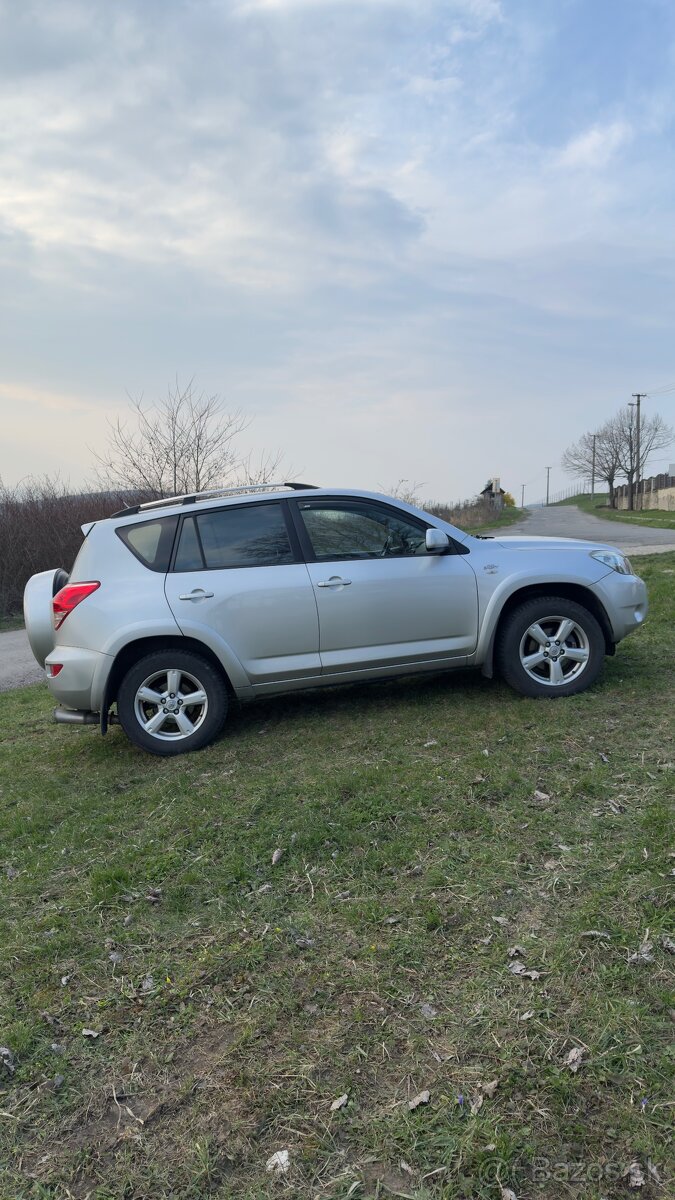 Toyota rav4 - 6
