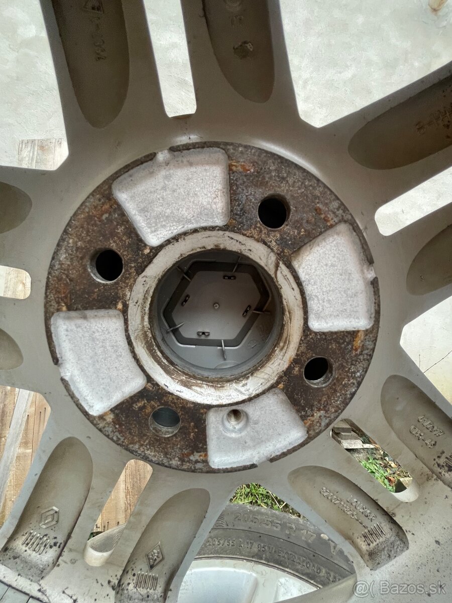 Renault 4x100 205/55R17 letne 99% stav - 6