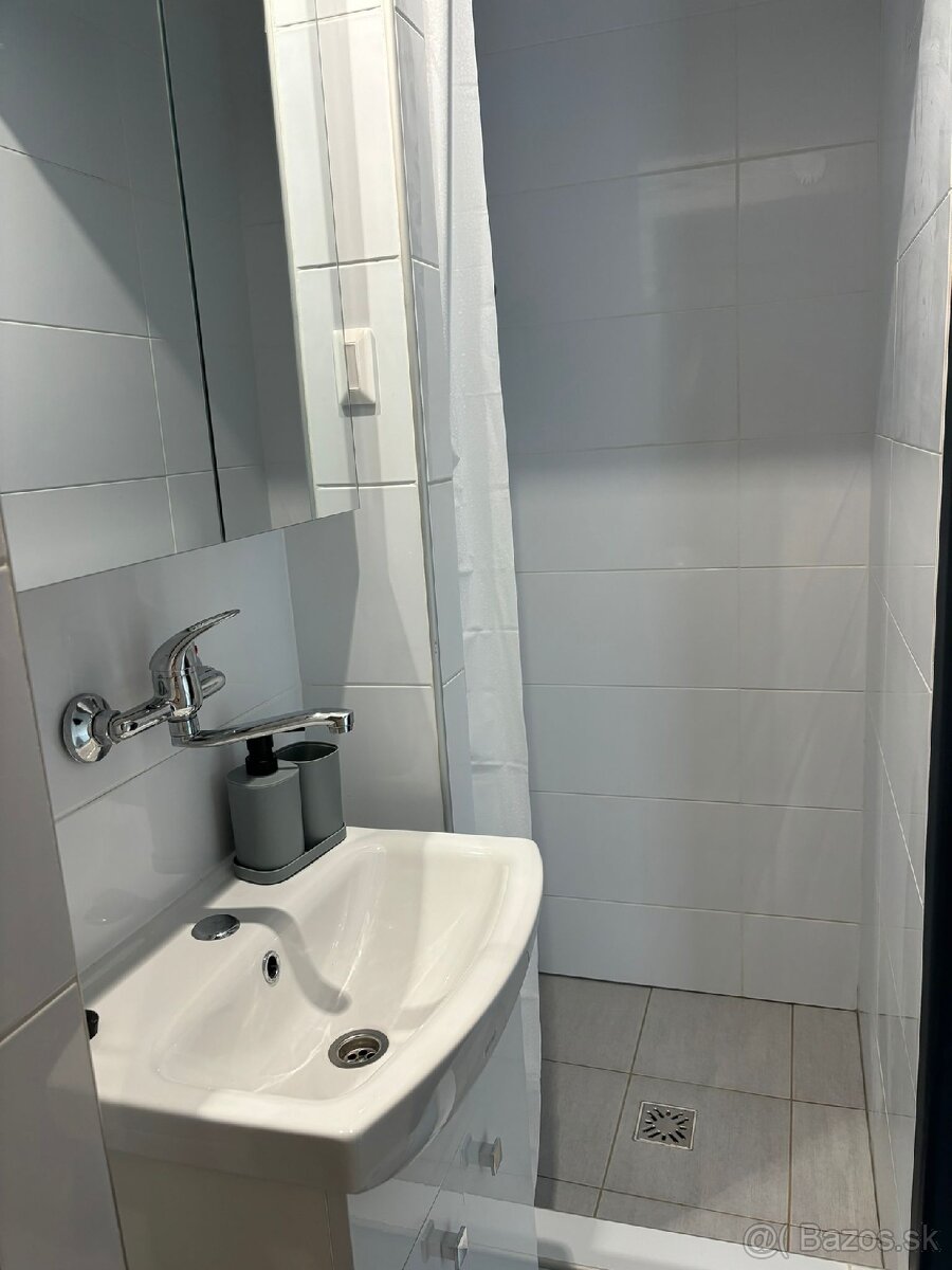 Prenájom izby v rodinnom dome - 6