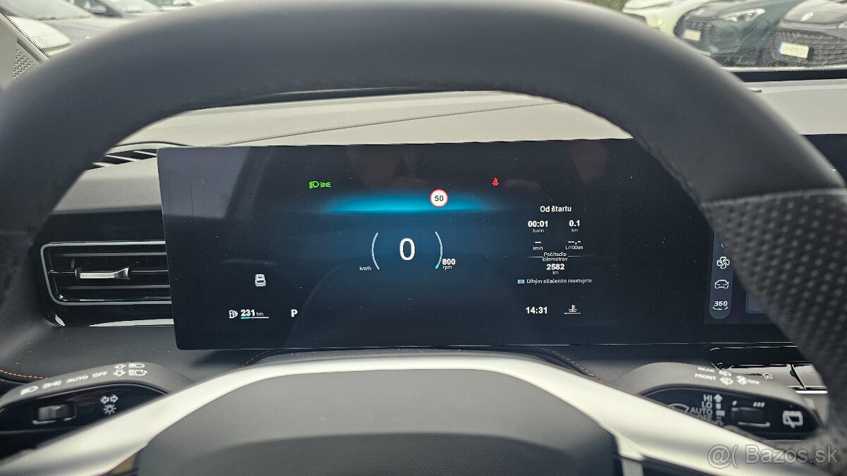 MG HS ICE Exclusive 1,5T 7AT - 6