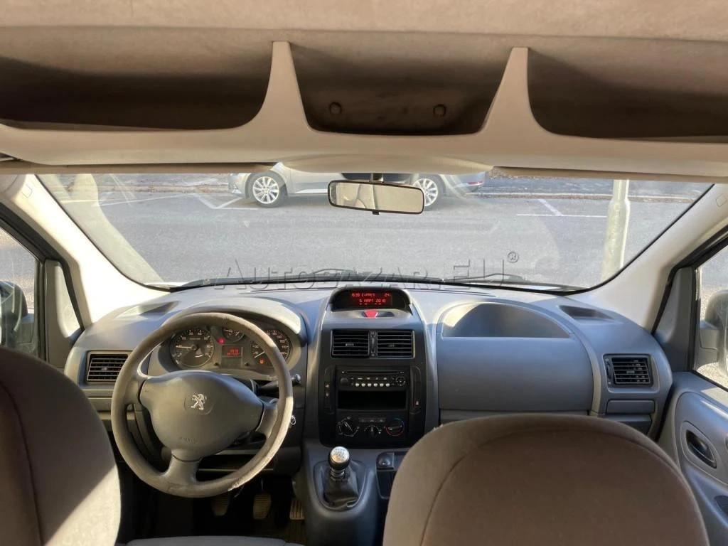 Predam Peugeot Expert Bus 94kw Manuál - 6