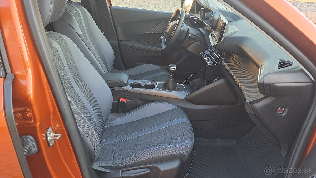 Peugeot 2008 1.2 PureTech 130 Allure - 6