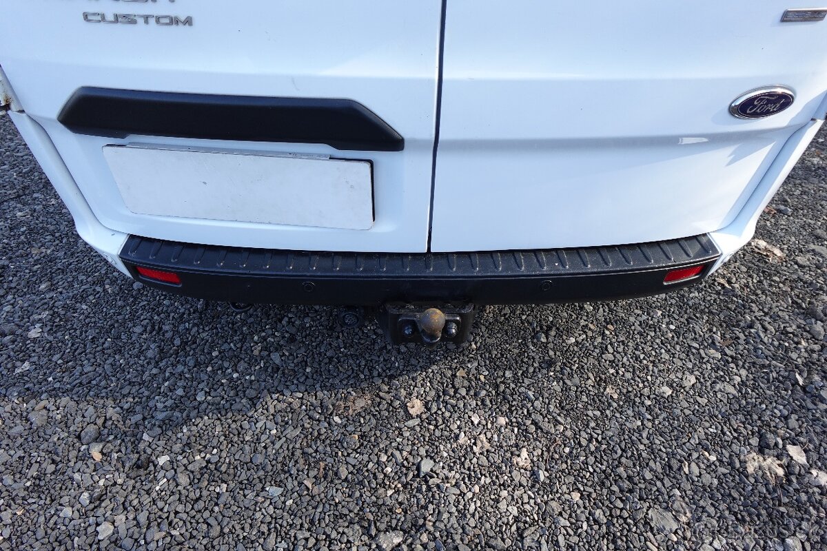 FORD TRANSIT CUSTOM 6MÍST L2H1 2.0TDCI KLIMA - 6