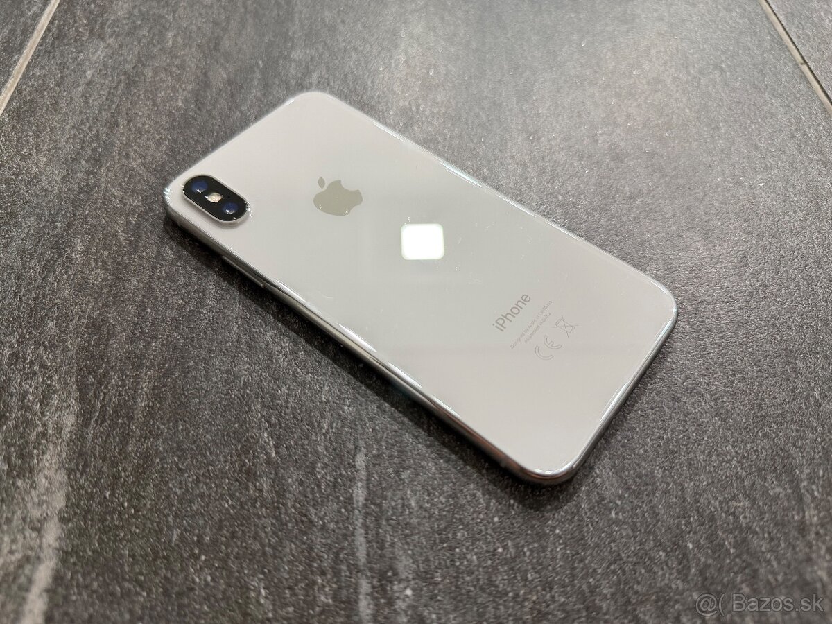 Apple iPhone X 64 GB v striebornej farbe Silver - 6