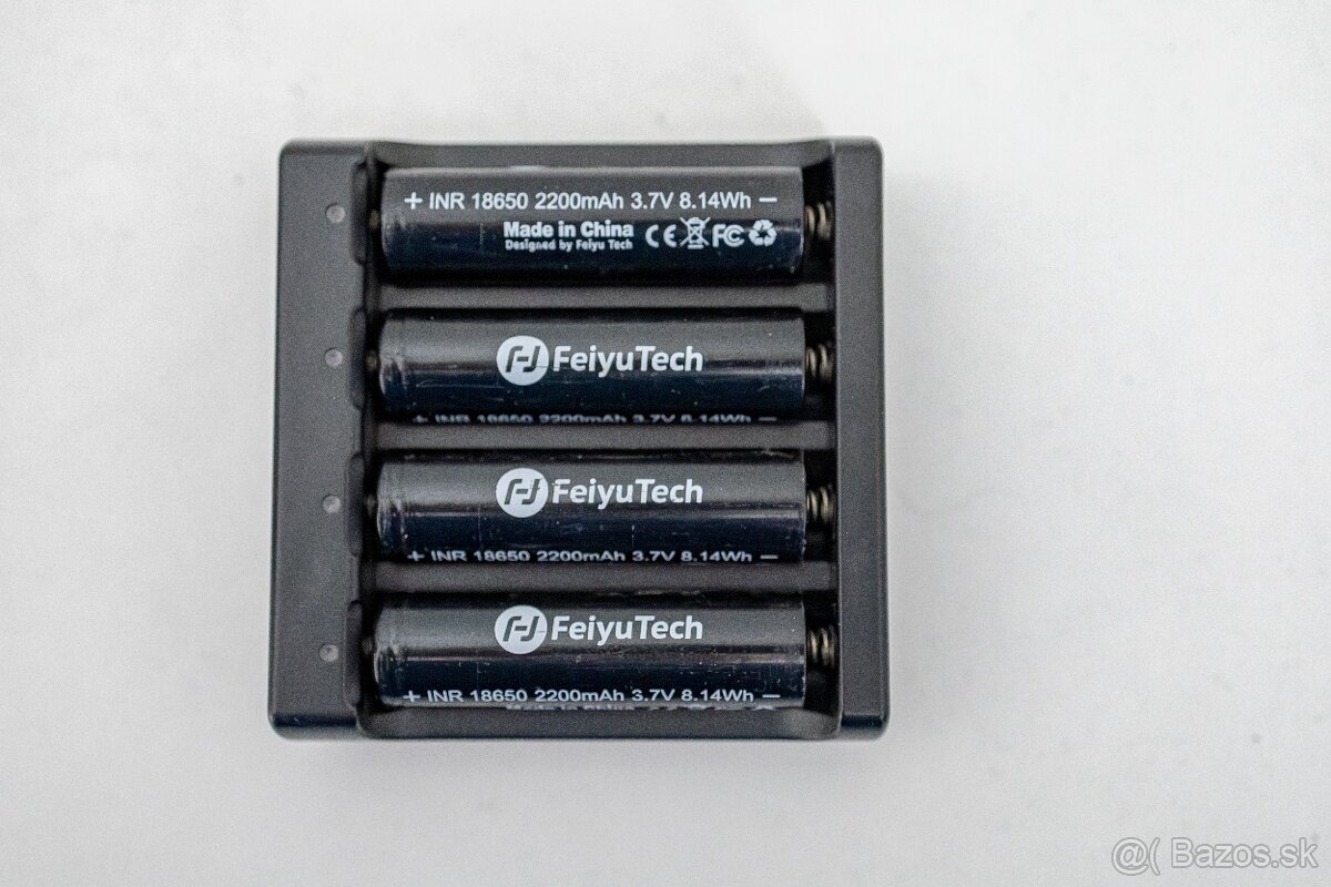 Feiyu Tech AK2000 kamerový stabilizátor - 6