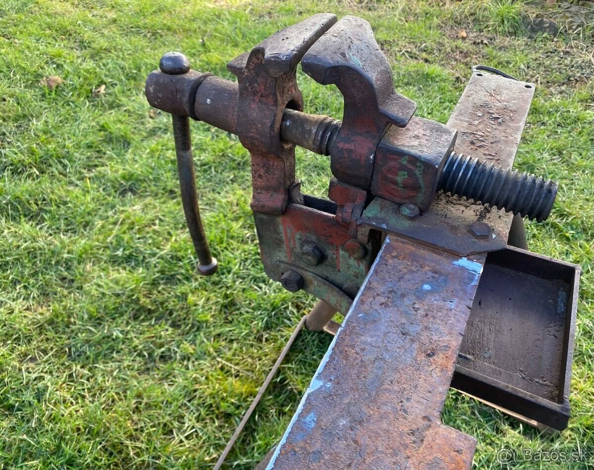 Kováčsky zverák - 6