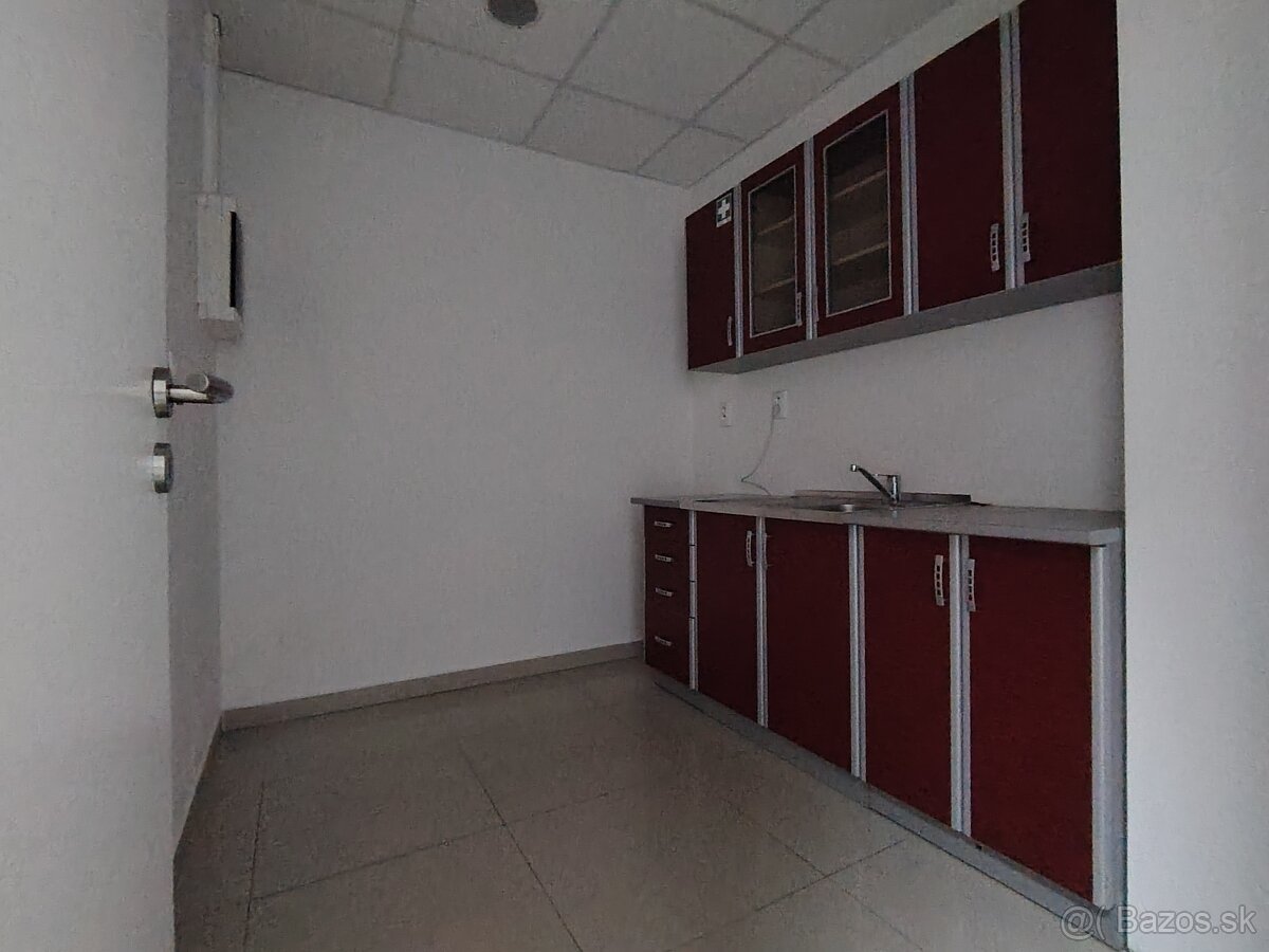 Prenájom kancelárie, Žilina - Vlčince, Cena: 1100€ - 6