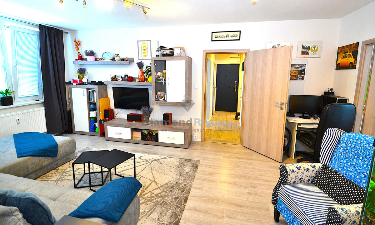 PREDANÝ 4-izbový byt Košice III, rekonštrukcia, klimatiz - 6