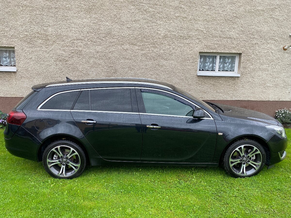 Opel Insignia Sports Tourer SW 2015 - 6