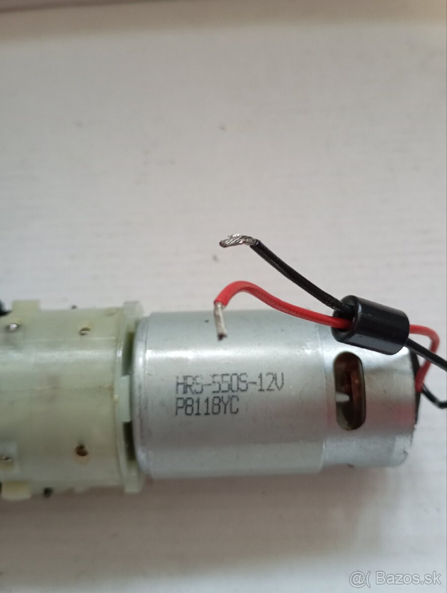 Elektromotorček 12-14,4v - 6