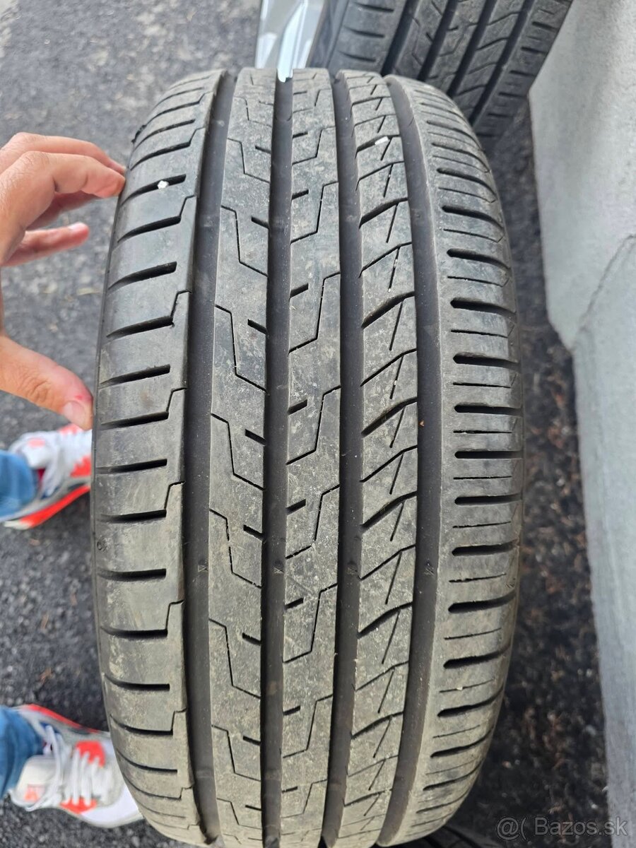Zanovne letne pneu 225/45 r18 - 6